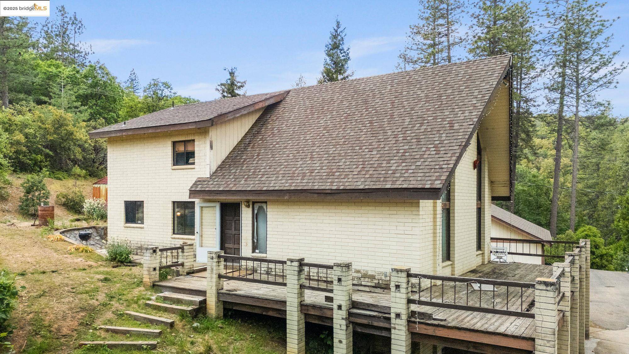 11300 Merrell Rd, Groveland, CA 95321