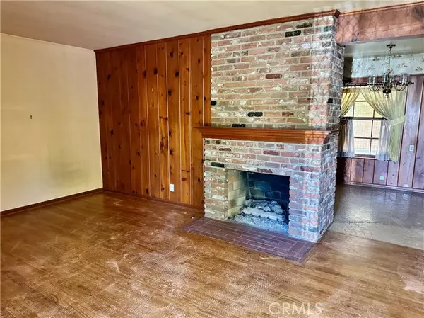 Sherman Oaks, CA 91423,4534 Lennox AVE