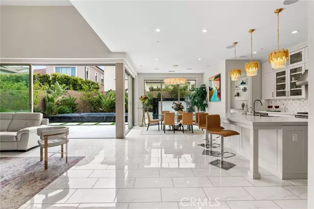 244 Coal Mine, Irvine, CA 92602