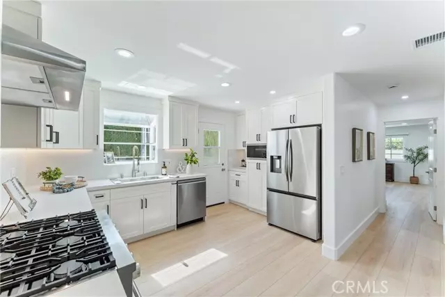 Tustin, CA 92780,18011 Theodora DR