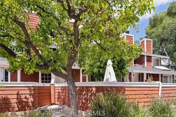 Reseda, CA 91335,19431 Sherman WAY 29