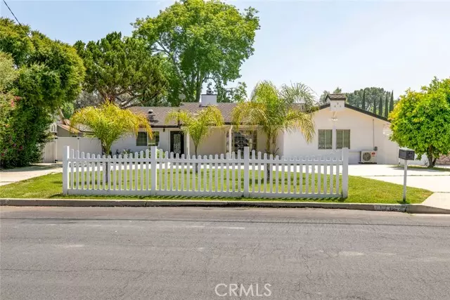 Northridge, CA 91325,17648 Raymer ST