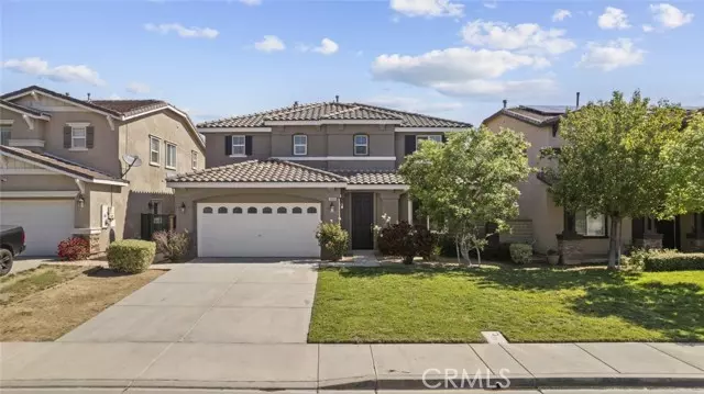2455 Delicious LN, Palmdale, CA 93551