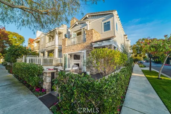Corona Del Mar, CA 92625,700 Acacia AVE A