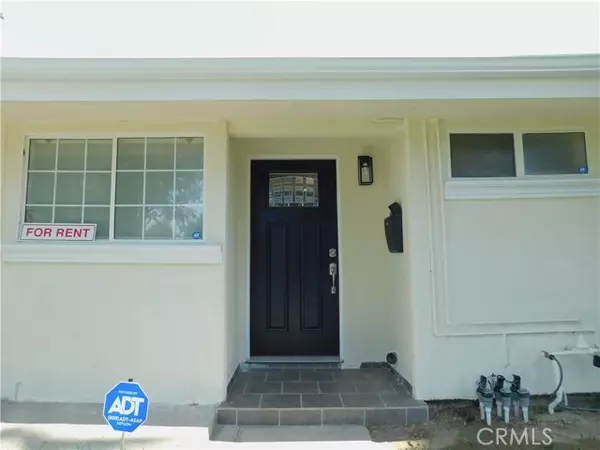 Reseda, CA 91335,19403 A Lanark ST