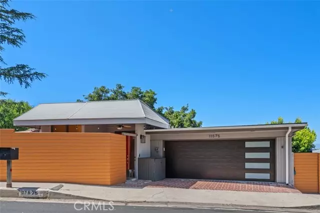 11575 Sunshine TER, Studio City, CA 91604