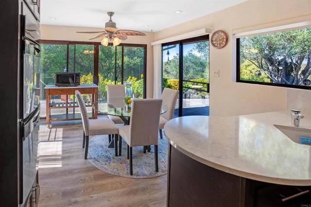 Fallbrook, CA 92028,5221 Olive Hill RD