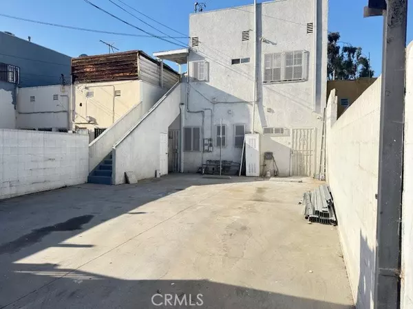 Montebello, CA 90640,3413 W Beverly BLD