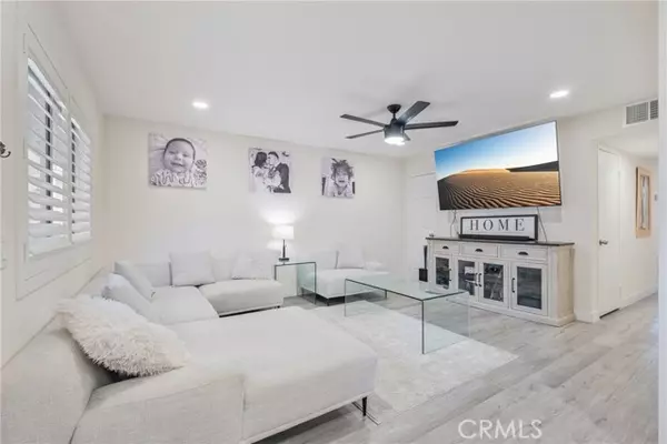 14865 mulberry DR 1101, Whittier, CA 90604