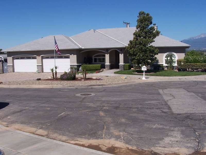 3984 La Hacienda DR, San Bernardino, CA 92404