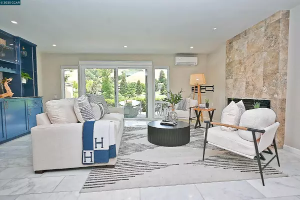 Walnut Creek, CA 94595,3434 Tice Creek Dr 7