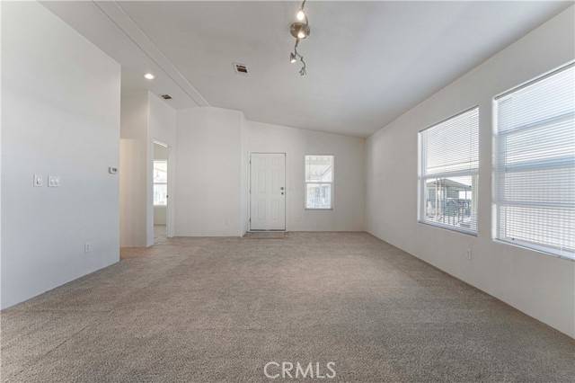 Azusa, CA 91702,840 E Foothill BLD 52