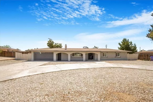 Apple Valley, CA 92307,14351 Cronese RD