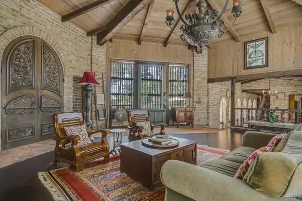 Rancho Santa Fe, CA 92067,15390 Las Planideras