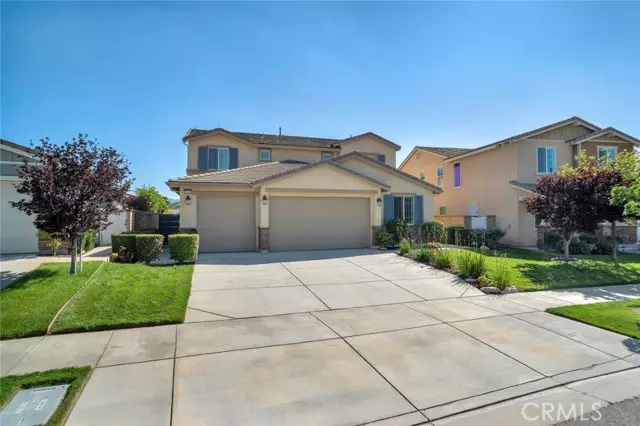 22474 Flatwater CT, Saugus, CA 91350