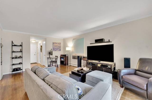 11767 W Sunset BLD 206, Los Angeles, CA 90049