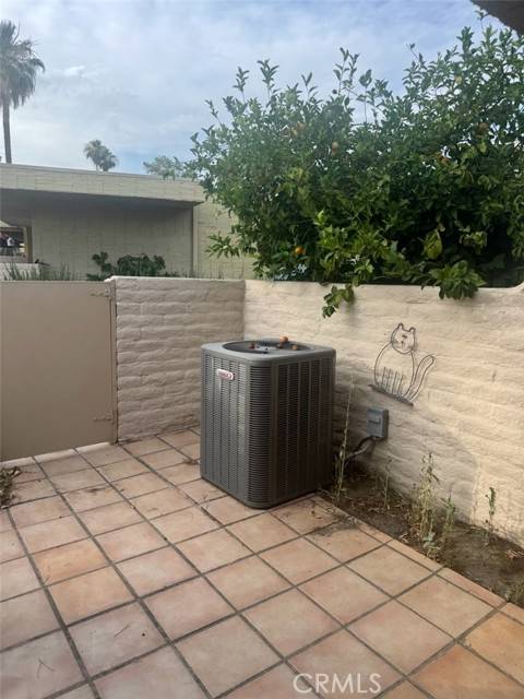 Palm Springs, CA 92264,5334 Los Coyotes DR