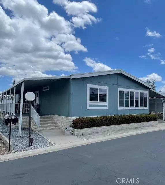 San Jacinto, CA 92583,2230 Lake Park DR 55