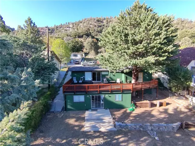 1145 Rivera DR, Wrightwood, CA 92397