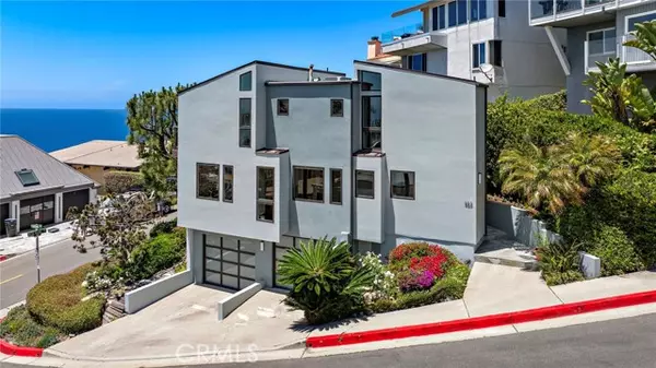 Laguna Beach, CA 92651,683 Alta Vista WAY