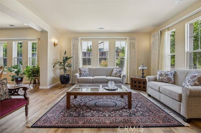 Paso Robles, CA 93446,934 Salida del Sol