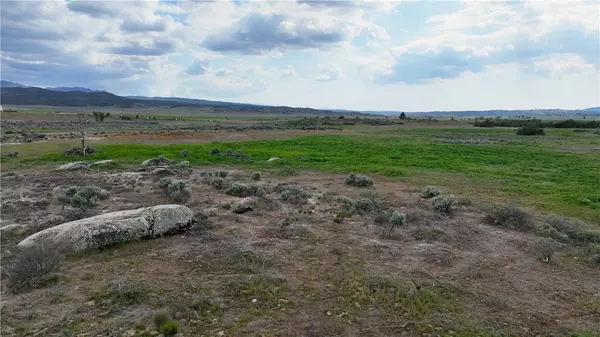 Anza, CA 92539,4 Kirby RD