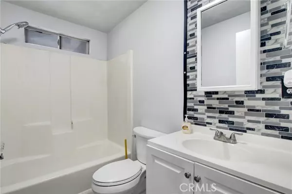 San Jacinto, CA 92583,615 S Hewitt ST