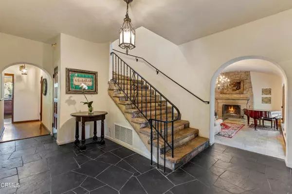 La Canada Flintridge, CA 91011,5321 Alta Canyada RD
