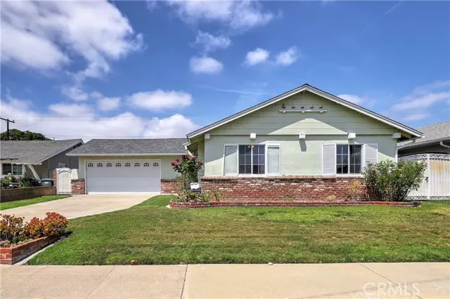 7451 Apache, Buena Park, CA 90620