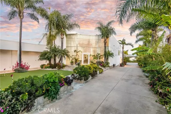 Newport Beach, CA 92660,20301 SW Cypress ST