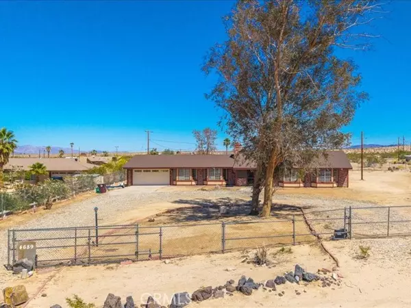 Twentynine Palms, CA 92277,4689 Stirrup LN