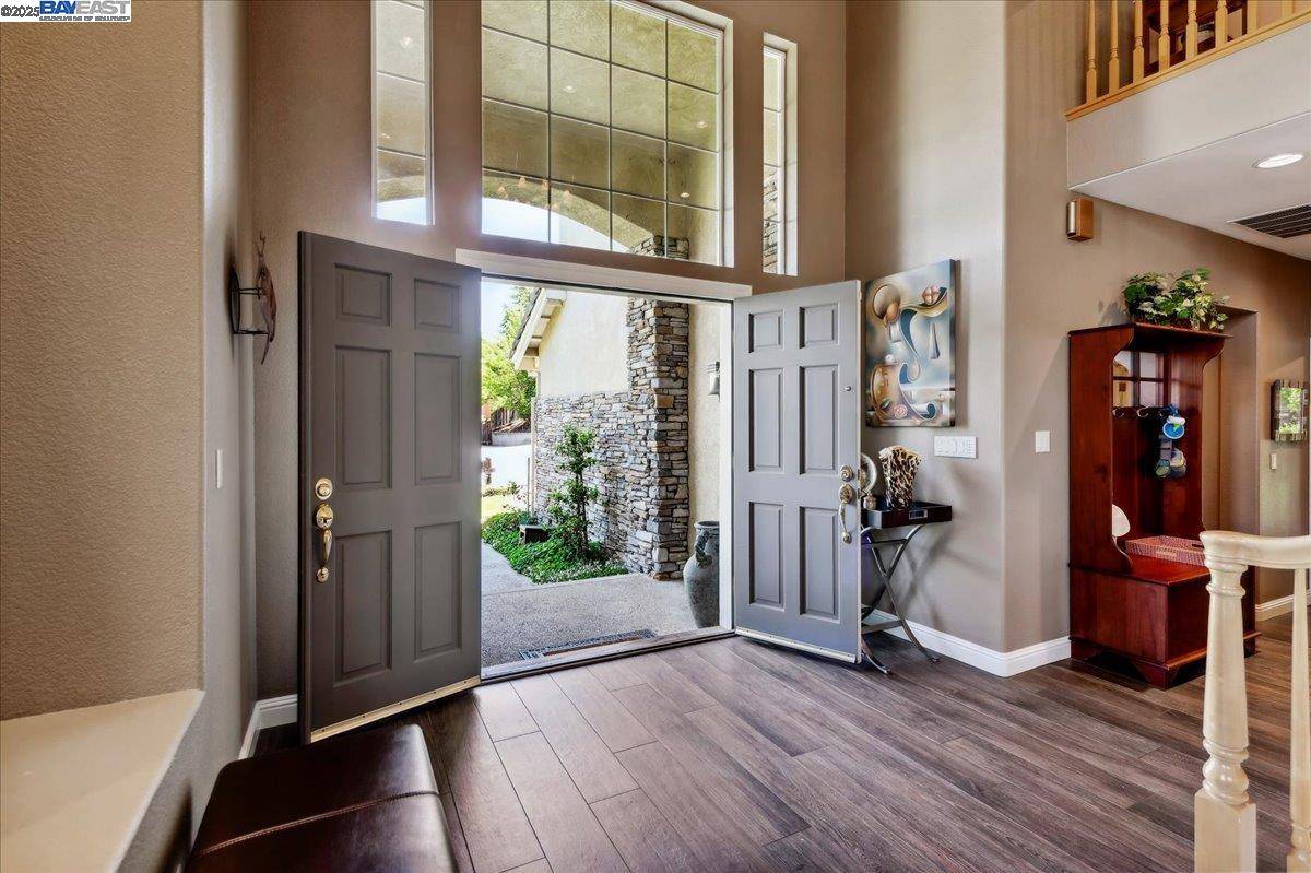 Pleasanton, CA 94566,3761 SMALLWOOD CT
