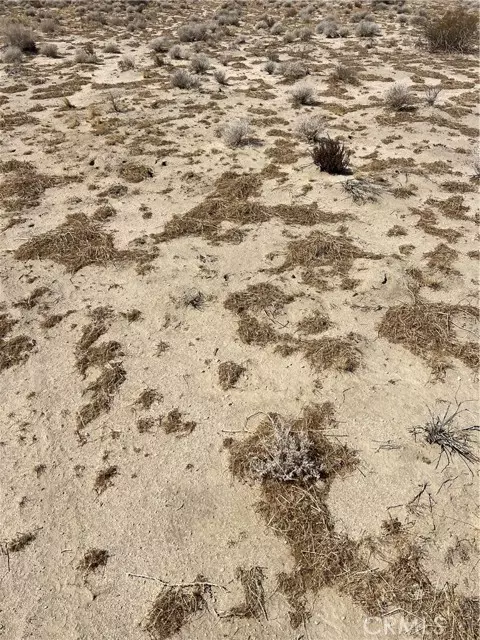 Adelanto, CA 92886,0 Resin Rd