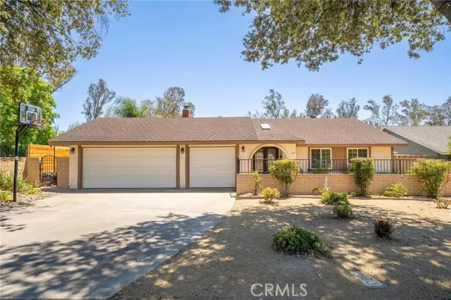 378 E Radcliffe DR, Claremont, CA 91711