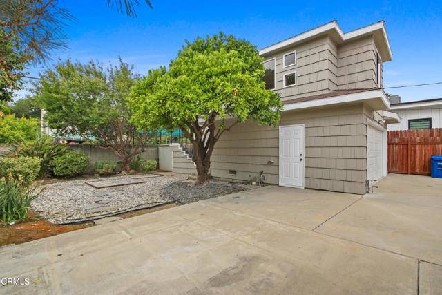 Sherman Oaks, CA 91423,5131 Greenbush AVE