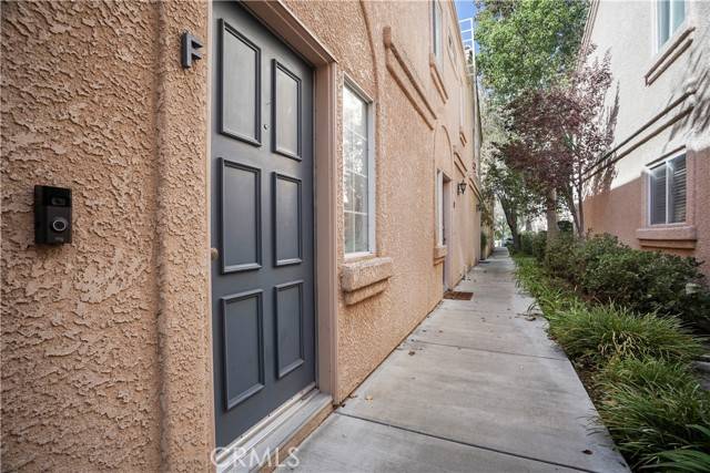 Stevenson Ranch, CA 91381,25132 Steinbeck AVE F