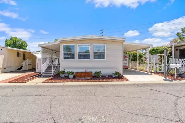 1001 W Lambert Rd #324, La Habra, CA 90631