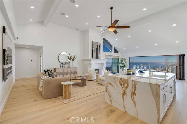 7655 Caminito Avola, La Jolla, CA 92037