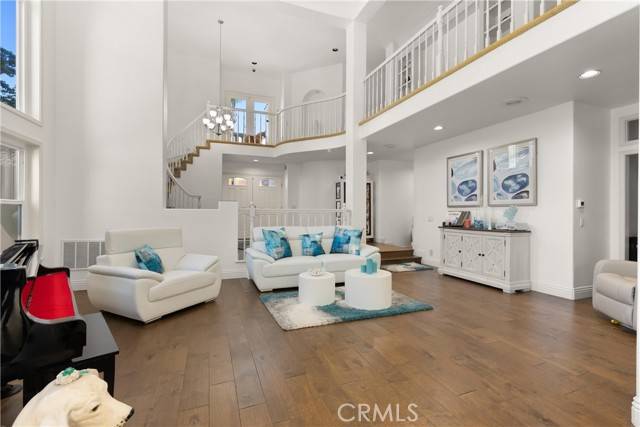Trabuco Canyon, CA 92679,2 Dellwood