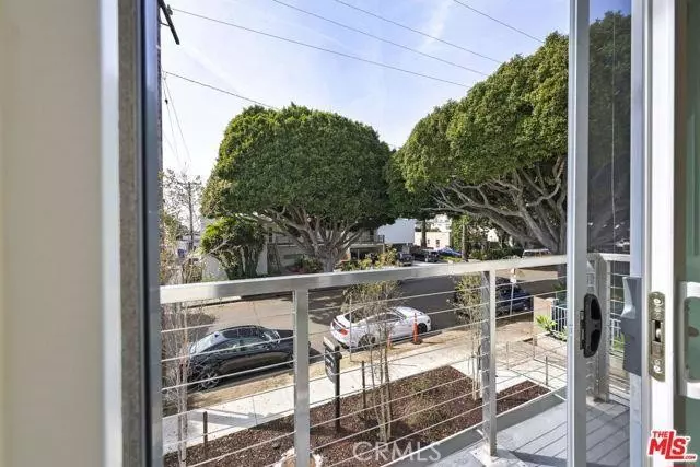 Santa Monica, CA 90404,1541 Franklin ST 3