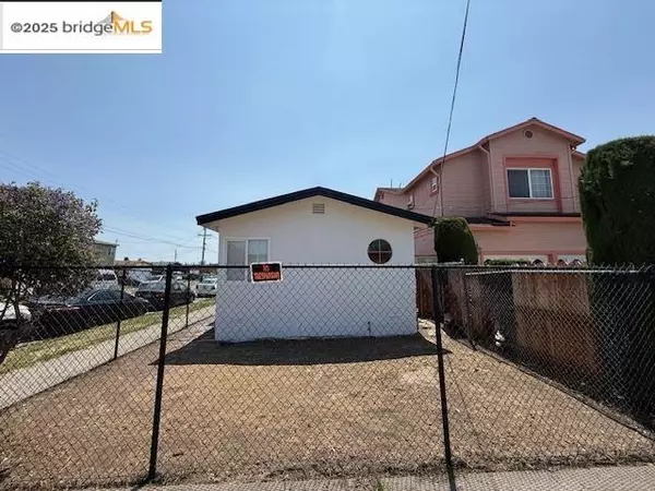 Richmond, CA 94804,301 S 24th ST