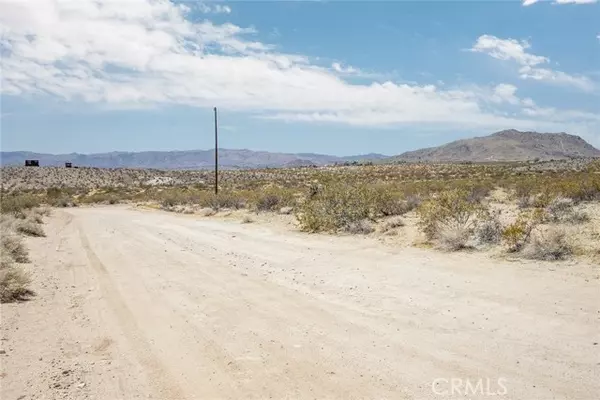 Joshua Tree, CA 92252,2830 Polaris RD