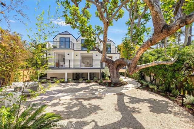 1759 Glenneyre ST, Laguna Beach, CA 92651