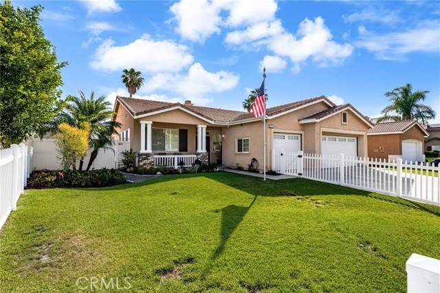 1261 Florence ST, Corona, CA 92882