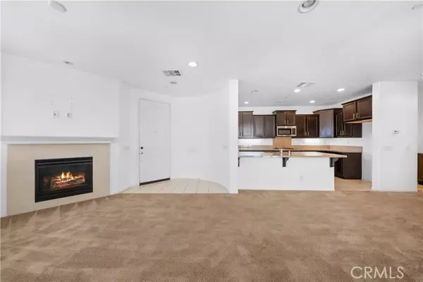 Chino, CA 91710,6942 Clemson ST