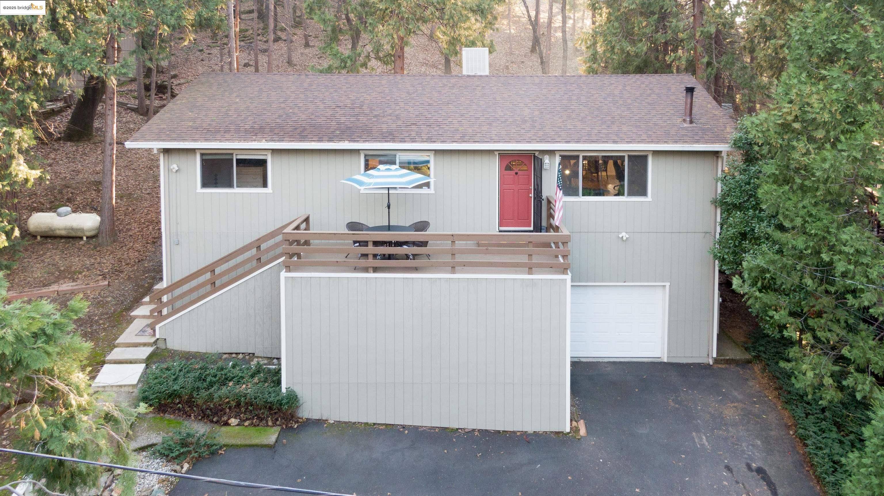 21410 Green Meadow LN, Sonora, CA 95370