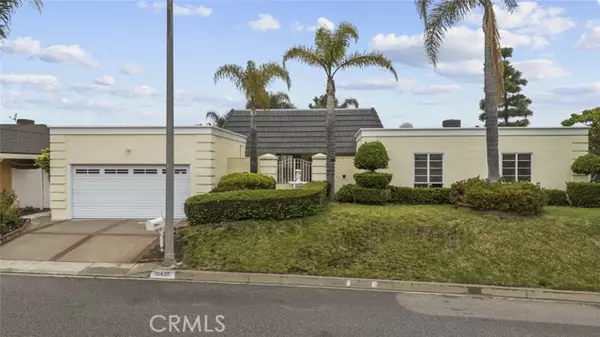 Los Angeles, CA 90077,10835 Savona RD