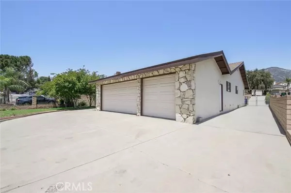Sylmar, CA 91342,13650 Fenton AVE