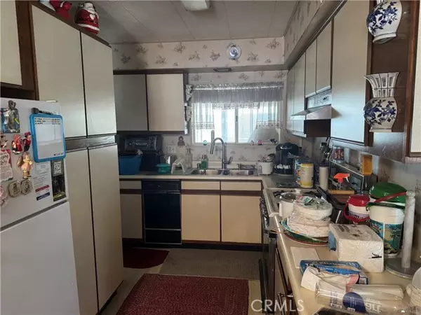 Stanton, CA 90680,7271 Katella AVE 84