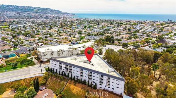 Redondo Beach, CA 90277,1108 Camino Real 306
